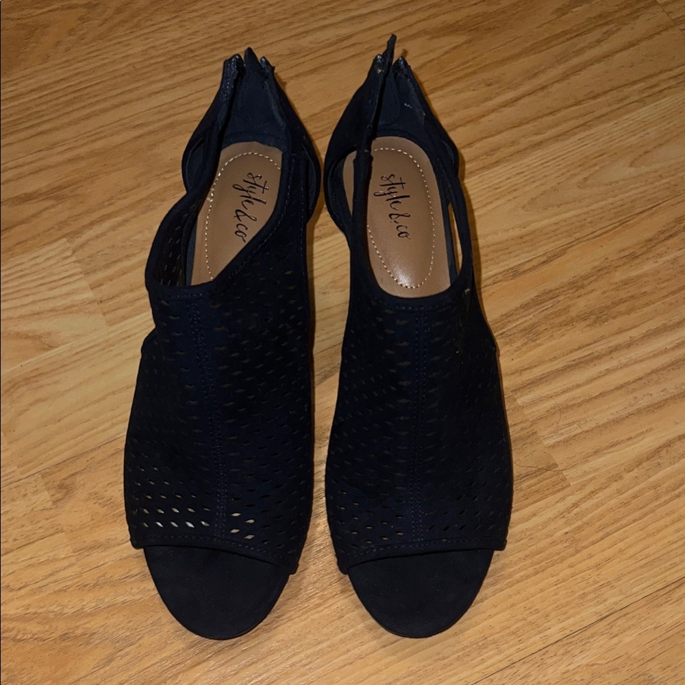 Style & Co. Navy blue Peep-Toe Heels
